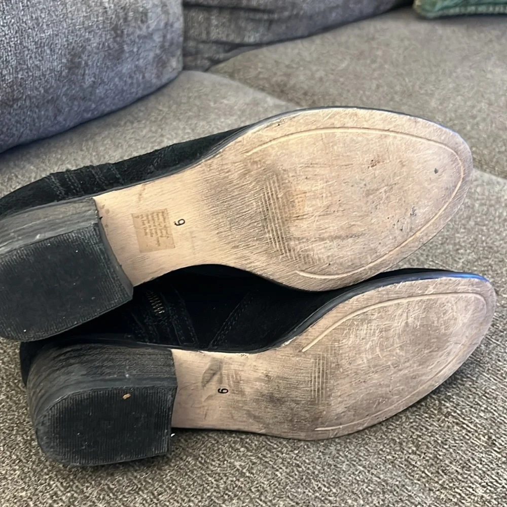 Anthropologie Lied‎ Do faux Fur Suede Ankle Boots  size 9